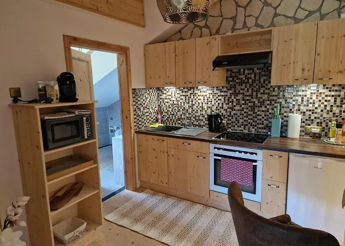 Anne's Wohlfuehlplatzl Apartment *